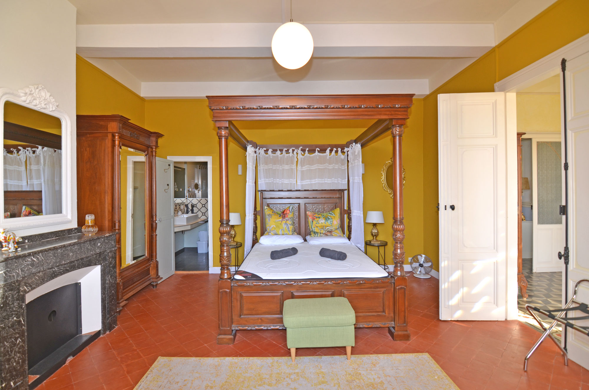 1377CA_Bedroom5.jpg