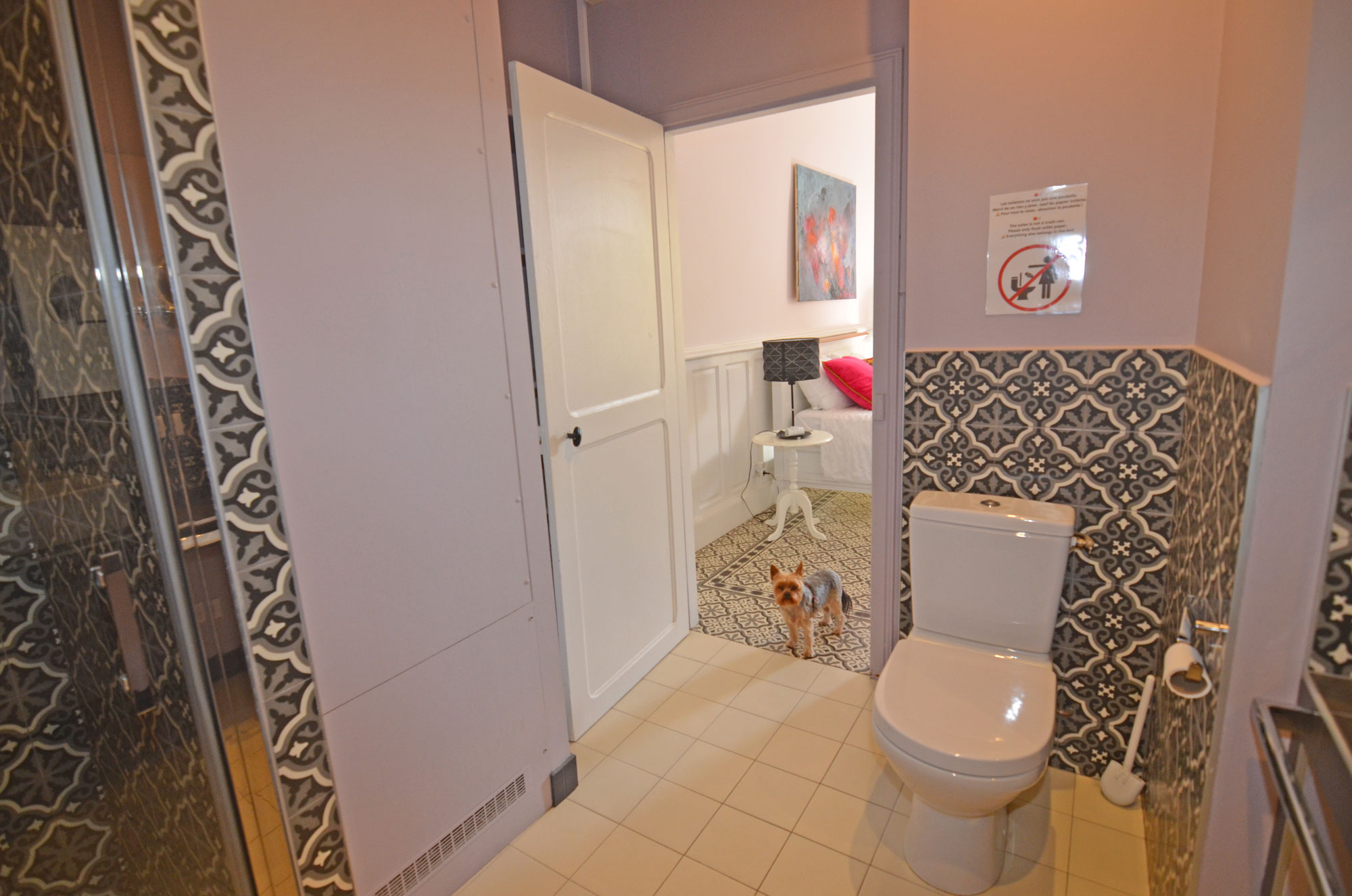 1377CA_bathroom.jpg