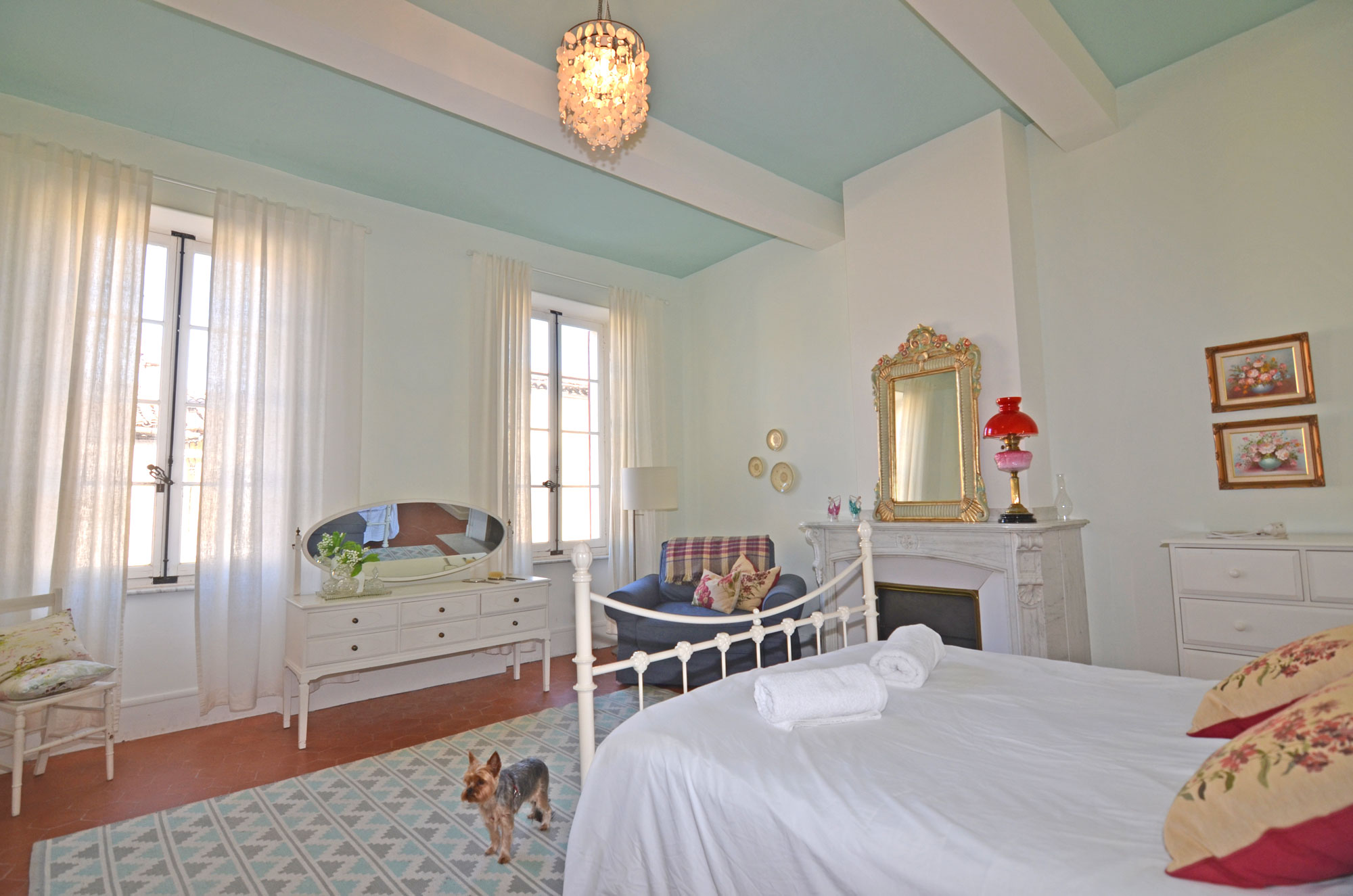 1377CA_bedroom9.jpg