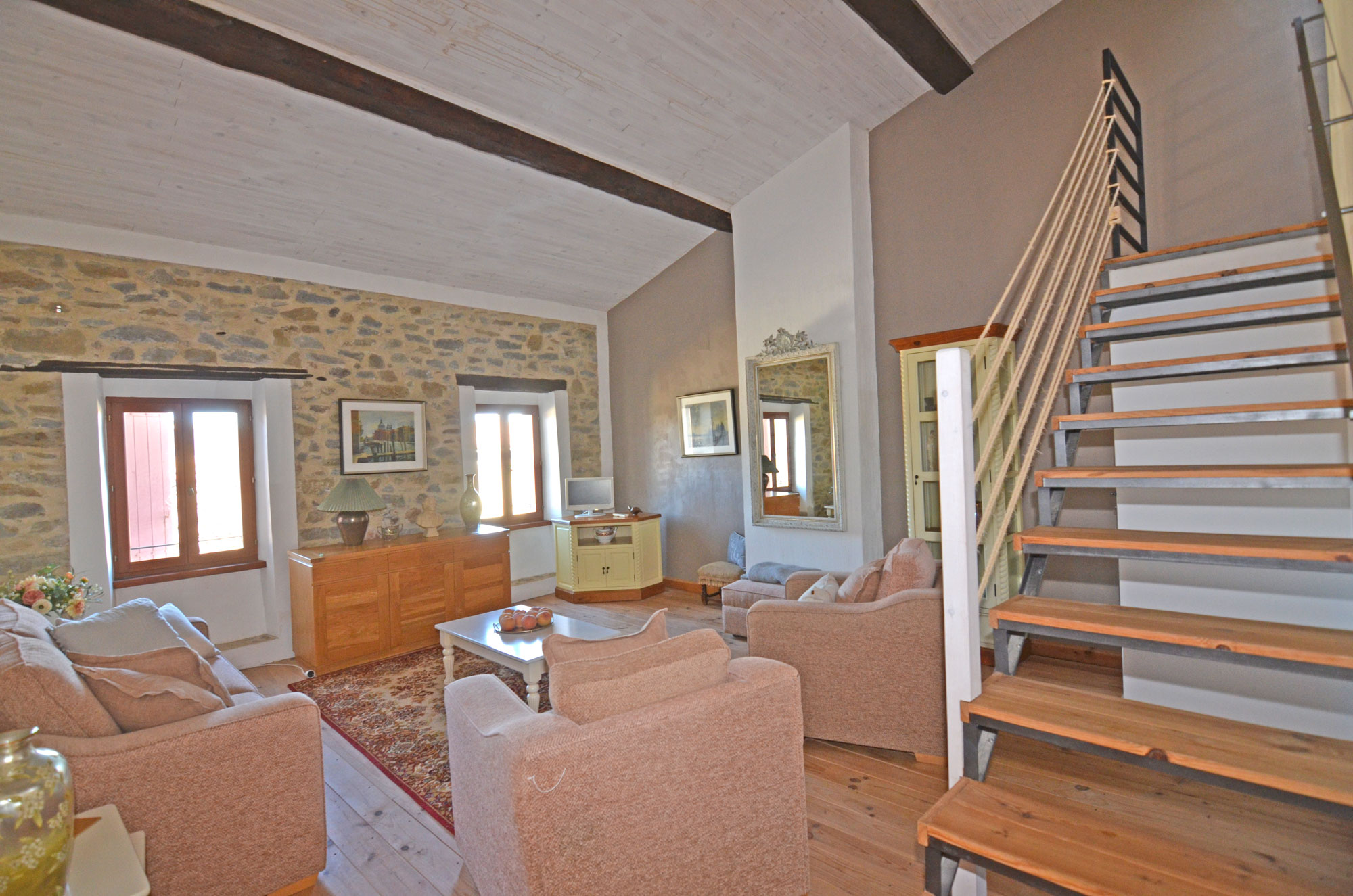 1377CA_lounge_of_the_appartment.jpg