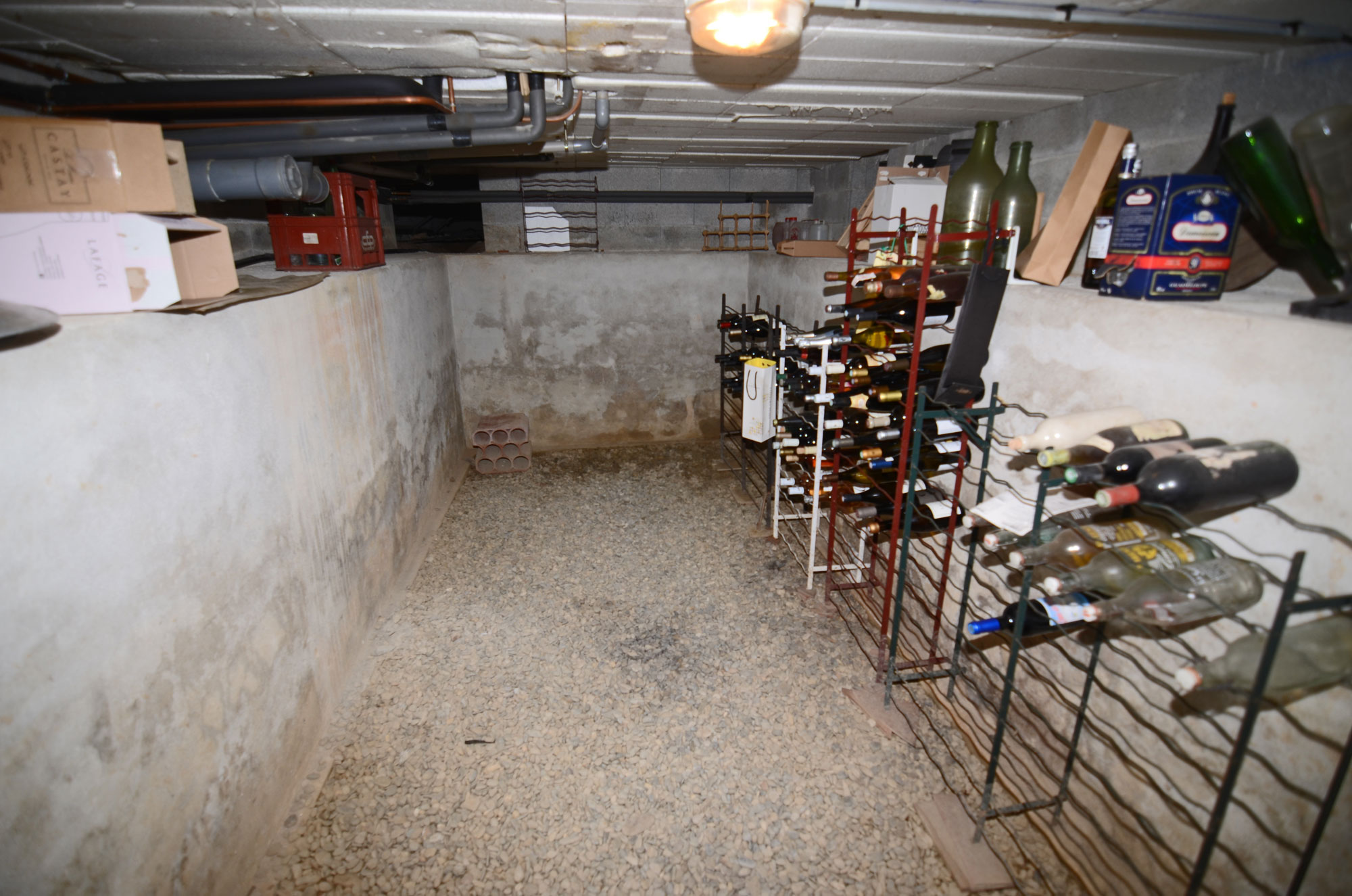1383CA_cave_a_vin.jpg