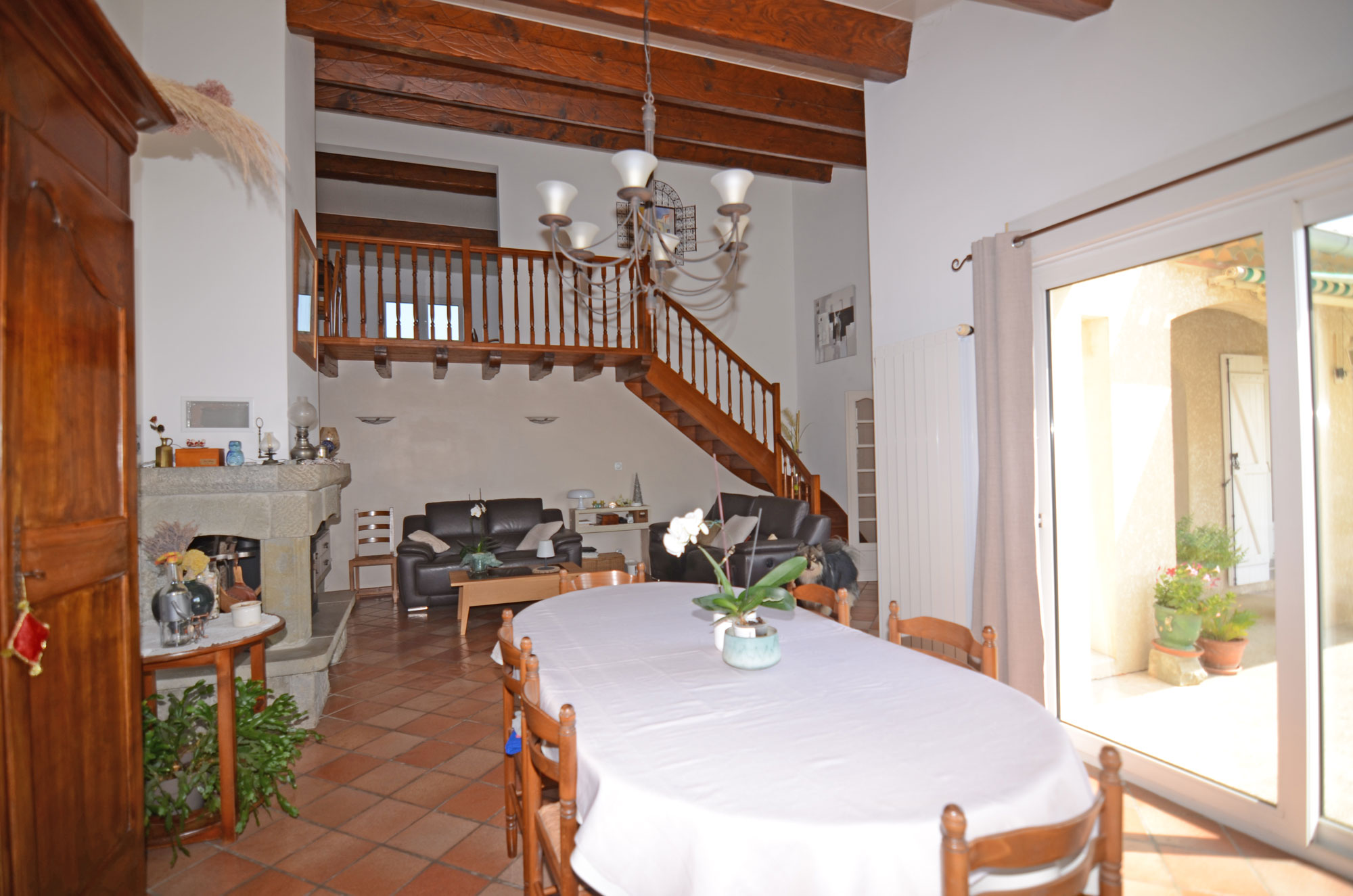 1383CA_mezzanine_et_salon.jpg