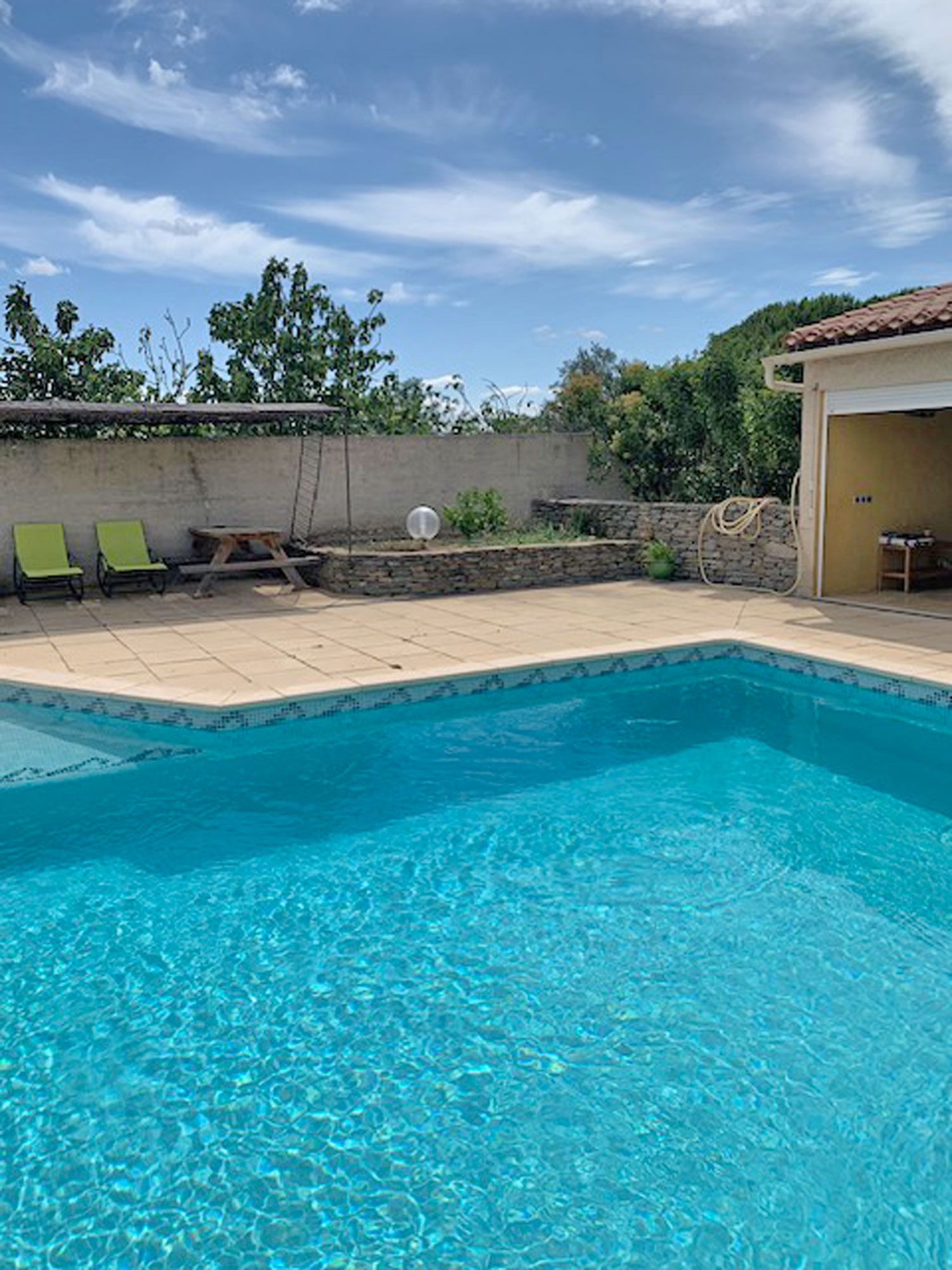 1383CA_piscine2.jpg